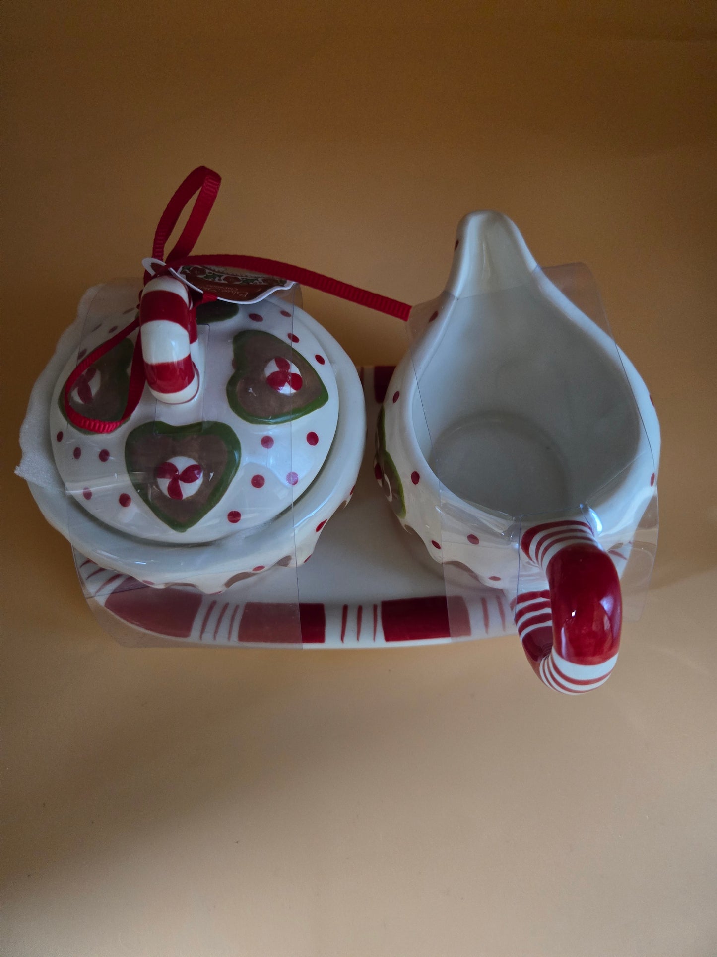 Gingerbread Sugar and Creamer with Tray