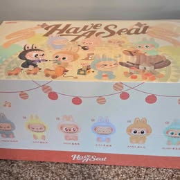 Pop Mart Authentic - Have a seat Vinyl Plush Labubu