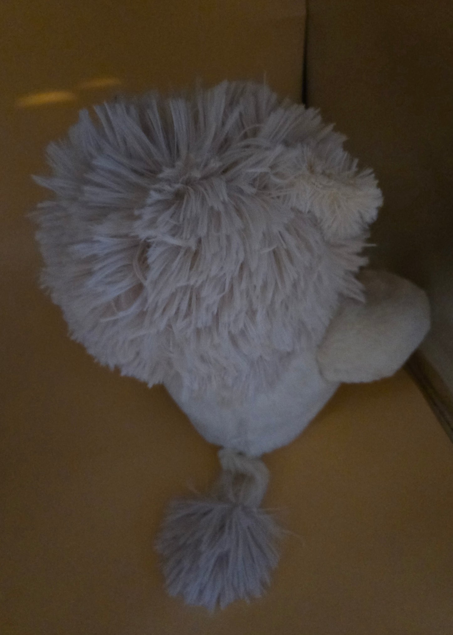 PLUSH LION WITH TAIL