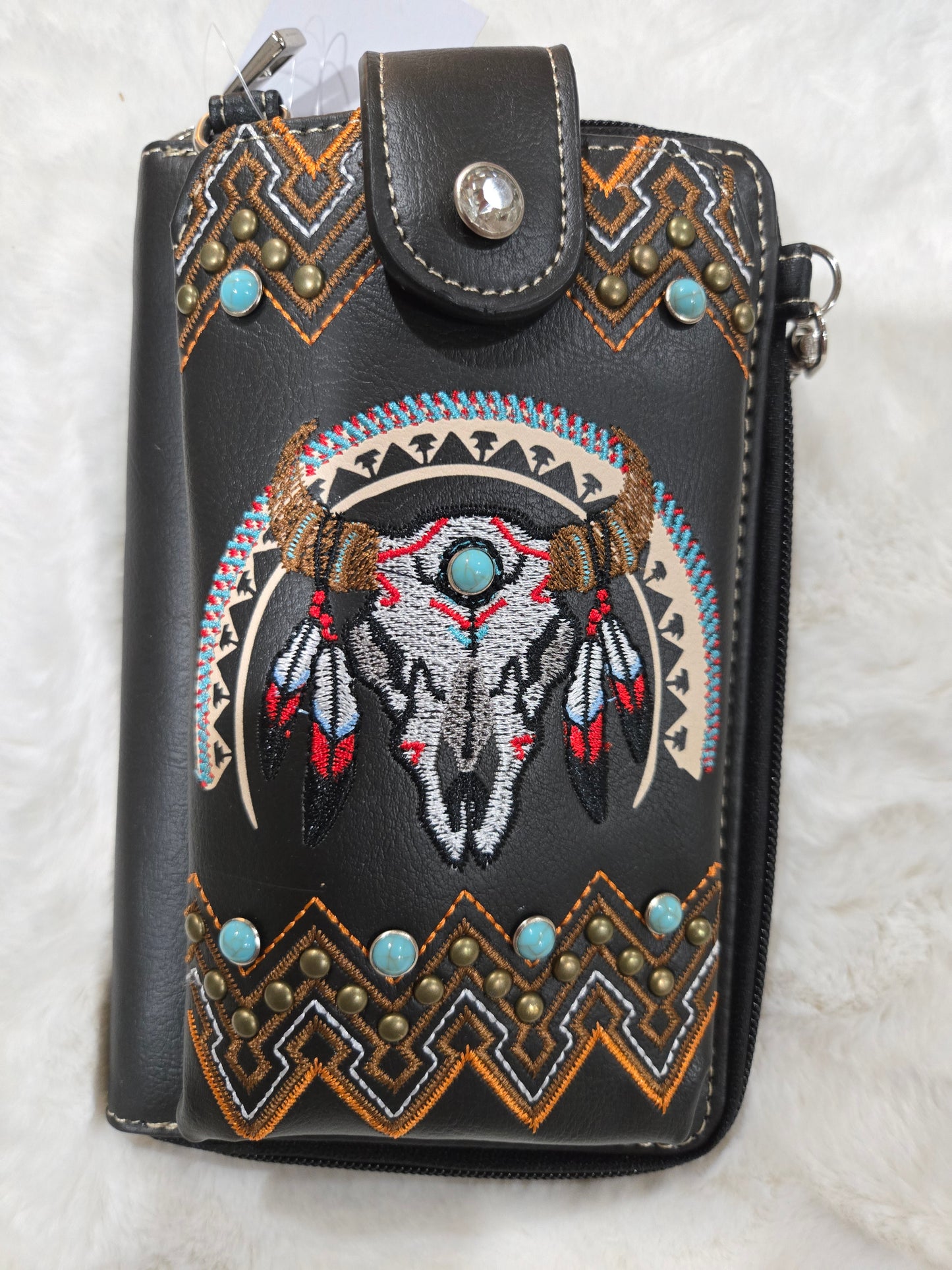 Longhorn Skull Embroidered Native Tribal Southwestern Phone Wallet