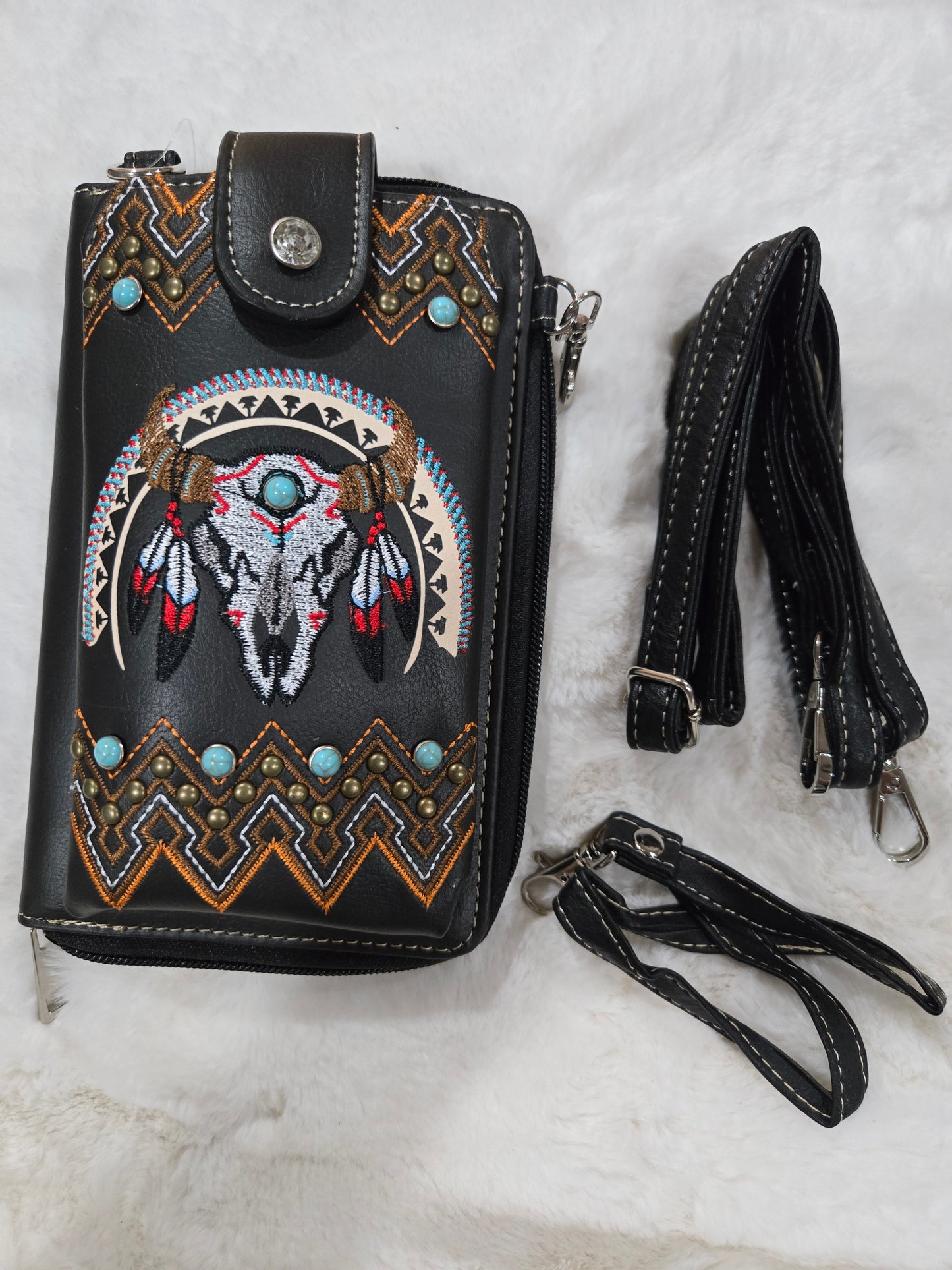 Longhorn Skull Embroidered Native Tribal Southwestern Phone Wallet
